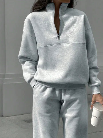 Hanna Grau New Zip Collar Solid Color Two-Piece Set (One Set)